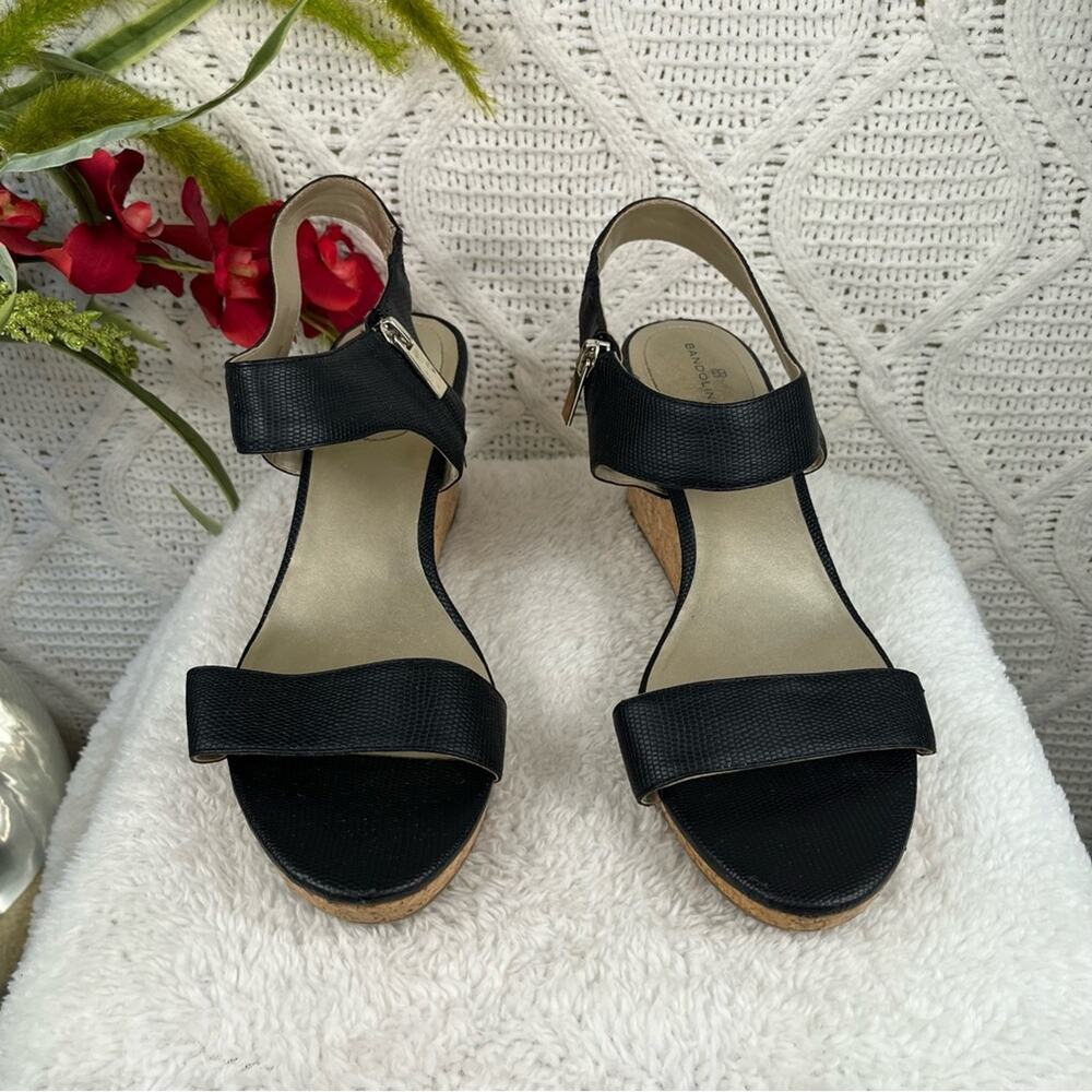 BANDOLINO | Black Textured "Tessa" Wedge Sandals - Picture 3 of 12